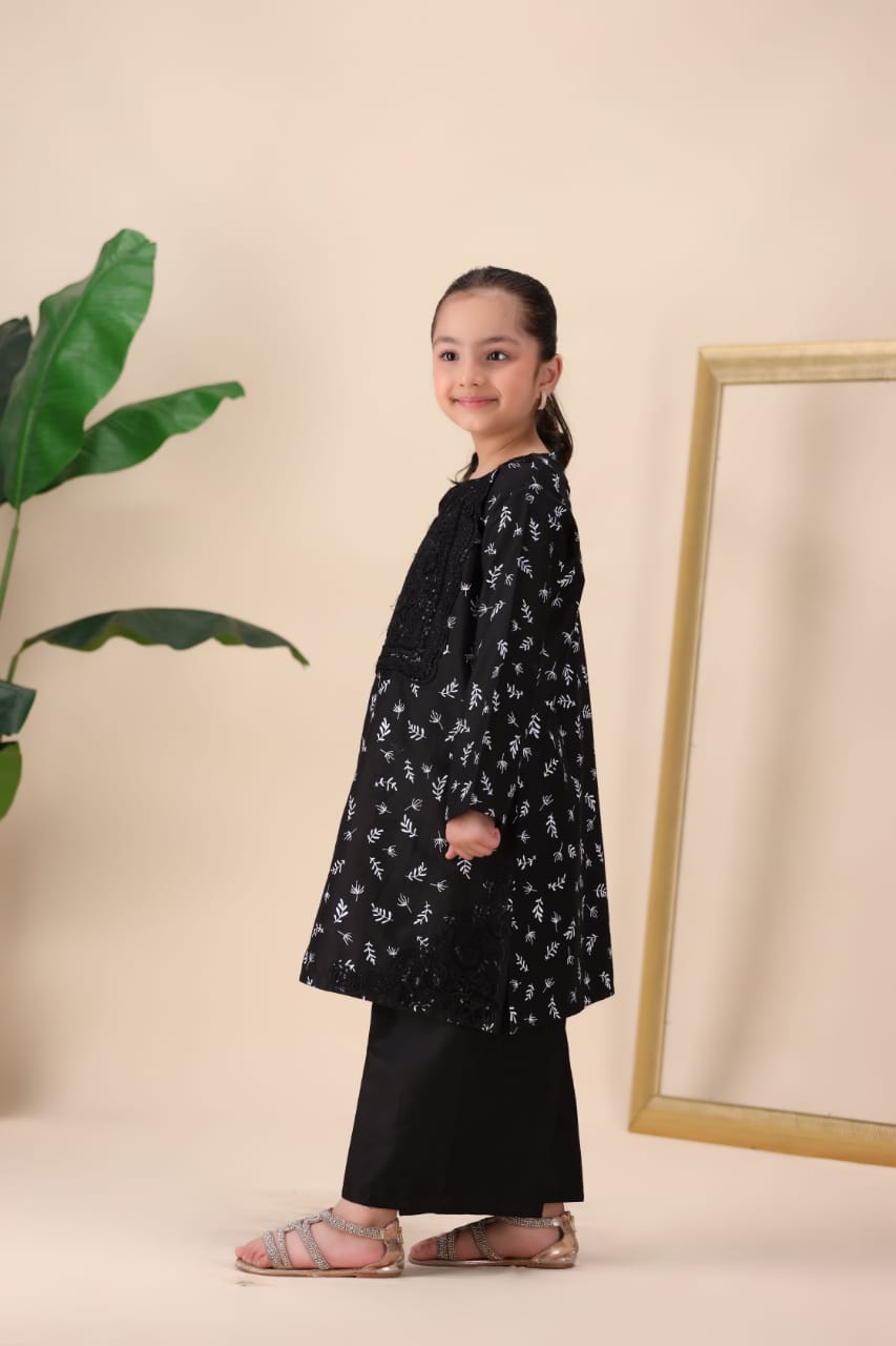 BLACK EMBROIDERD EID SUIT