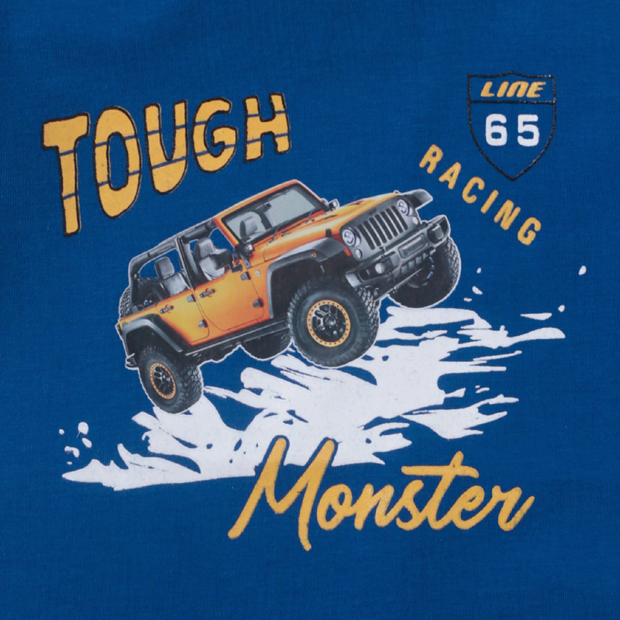 TOUGH T-SHIRT WITH DENIM SHORTS