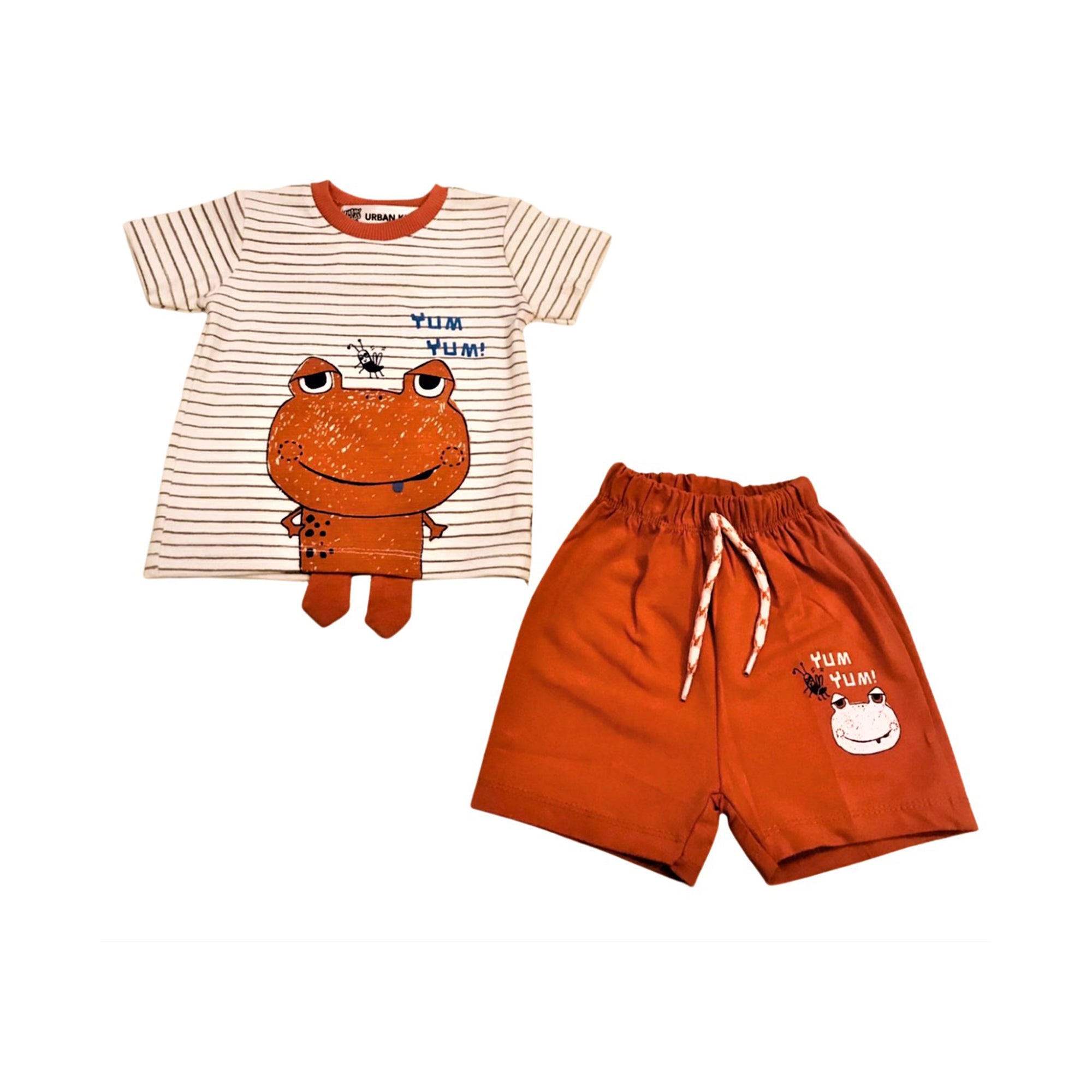 T-SHIRT WITH SHORTS